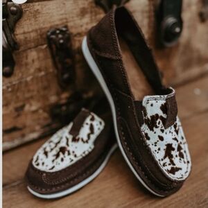 Ariat Cruiser Loafers in Chocolate Chip Suede Spotted Hair On Leather Slip On